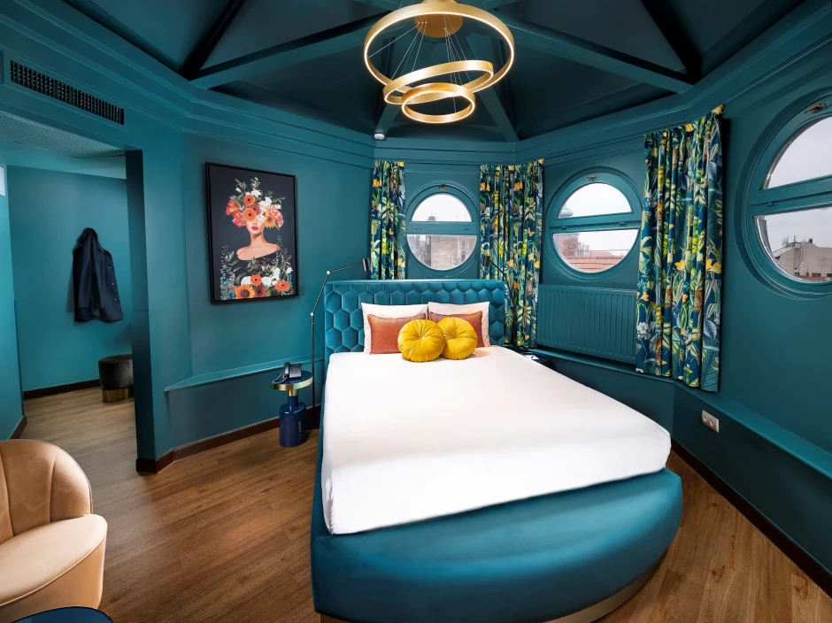 Dizájn LED lámpatestek a budapesti ART Hotelben